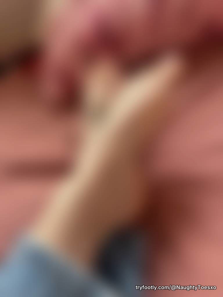 The things I can do with these arches 😉🤪🍆💦