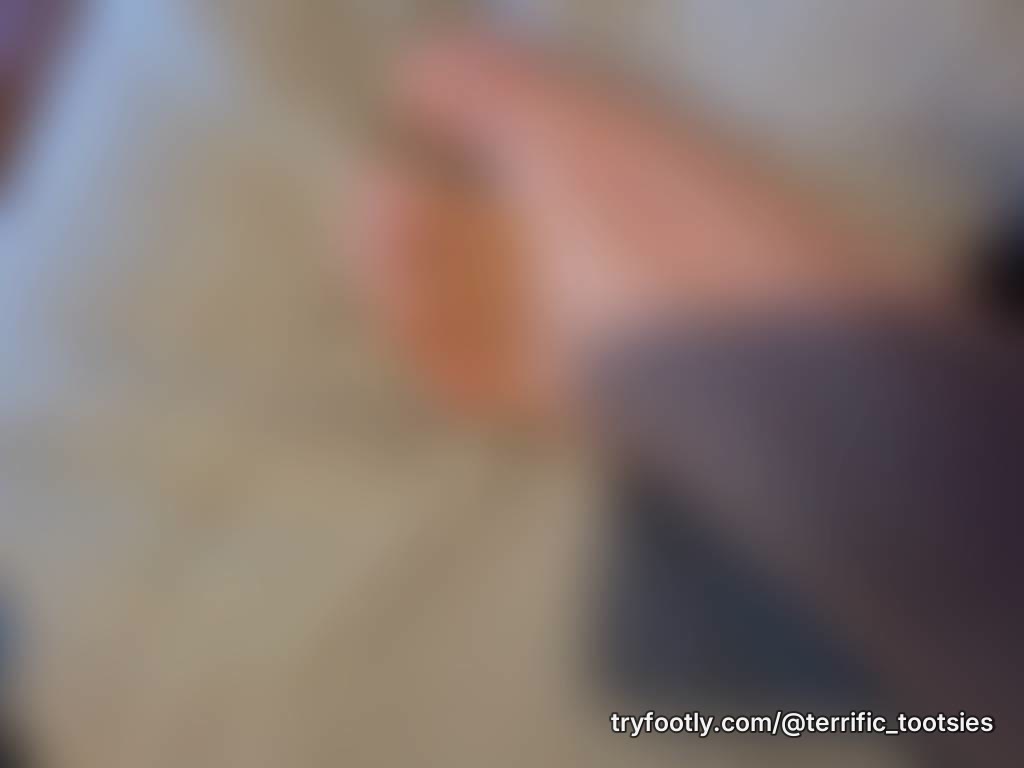 finger toes👀