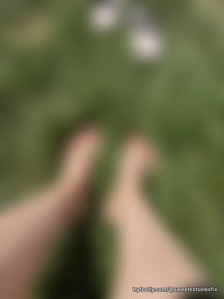 These dirty toes did a 10k and a 5k Spartan race today.