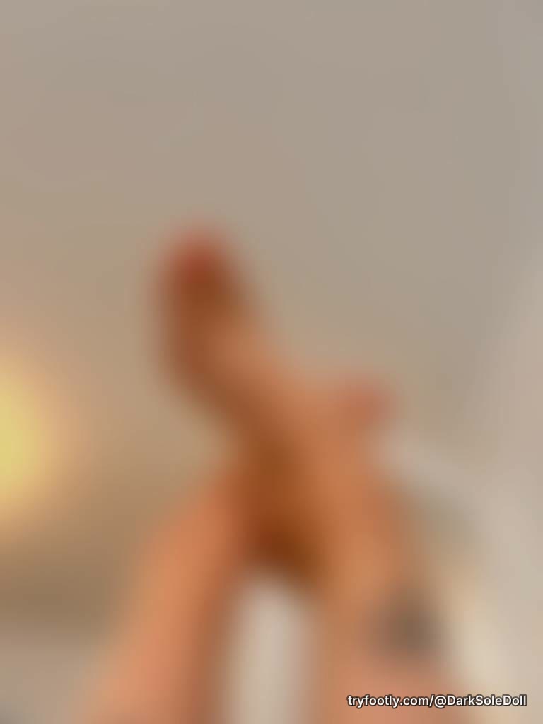If you’re staring this long… you might as well say hi 😌👣