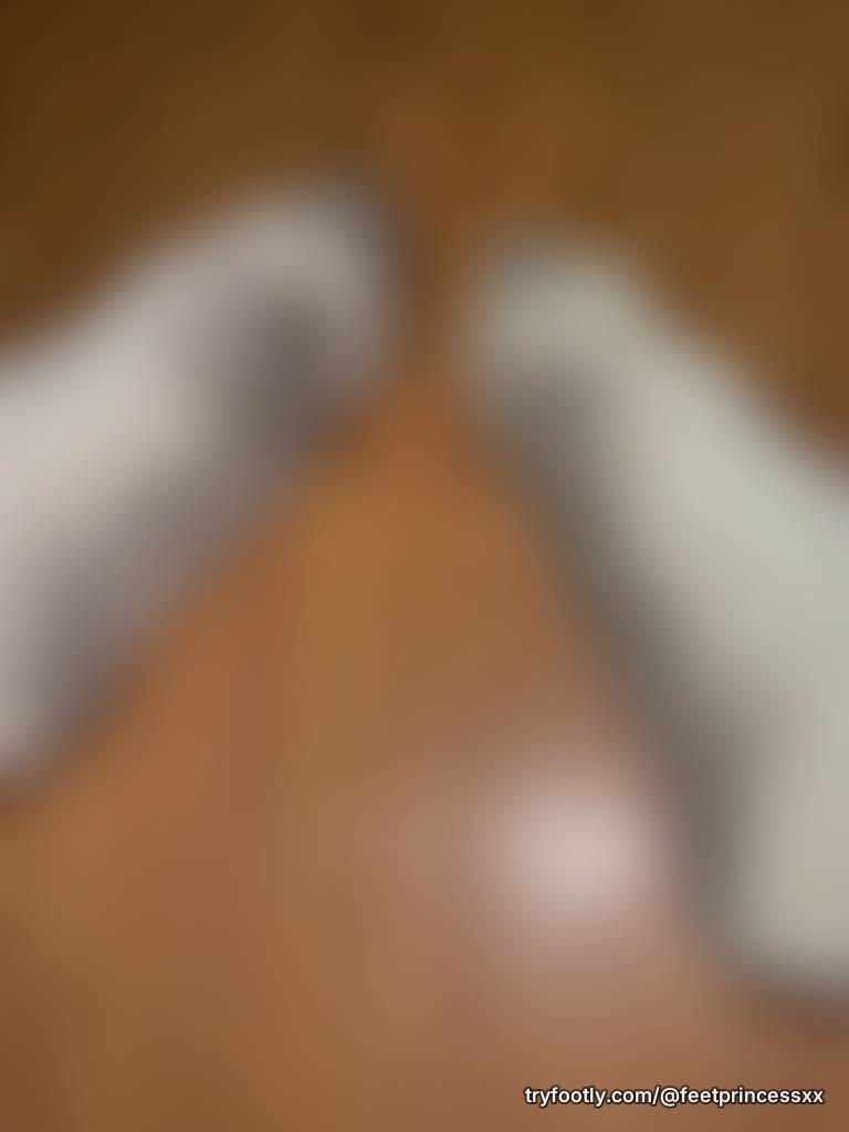 some dirty socks 🧦 😈