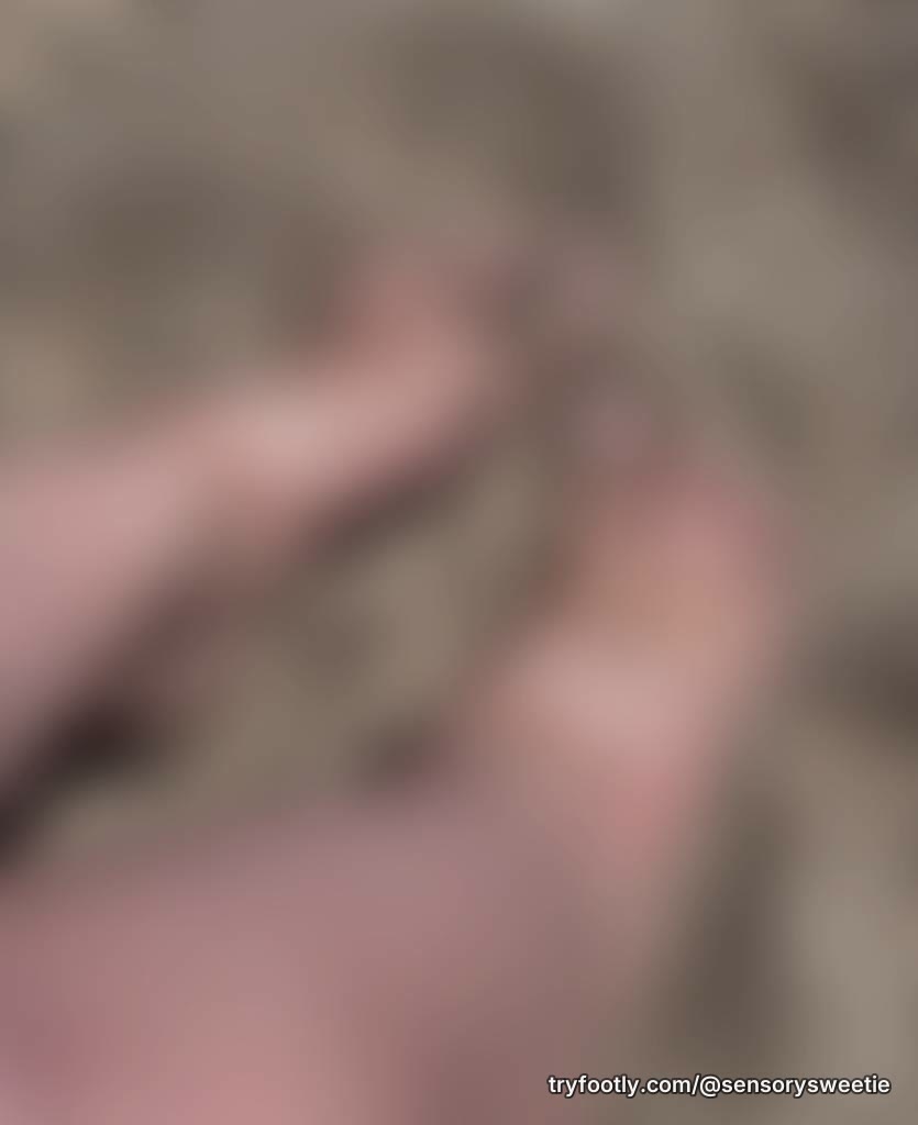 In need of a pedicure soon. 👣Who wants to spoil me?