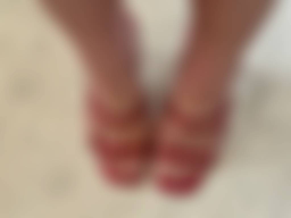 Did you miss my Red Strappy Heels Photo Shoot? Don’t miss out on the flexed arches with th