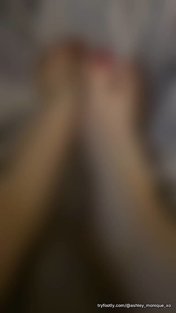 Pretty little feet! Want to see more you know what to do!!!