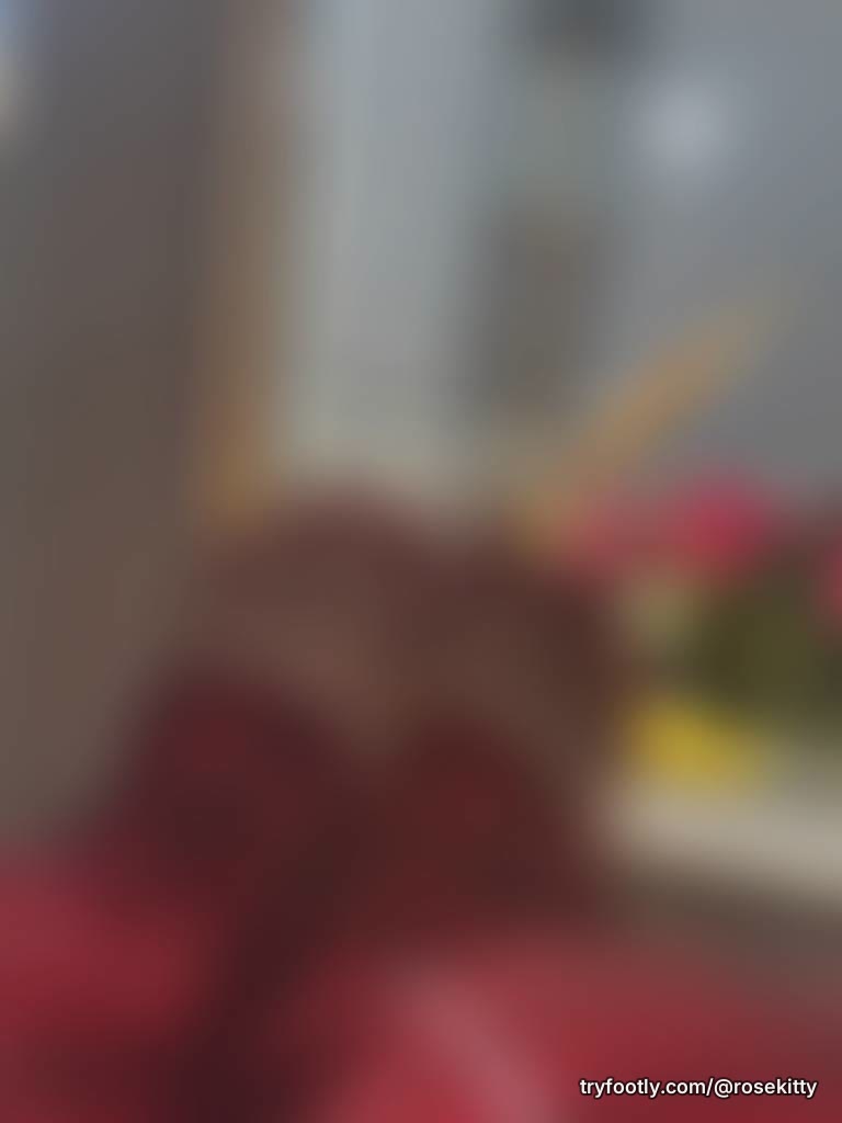peeking🥰🤍👀