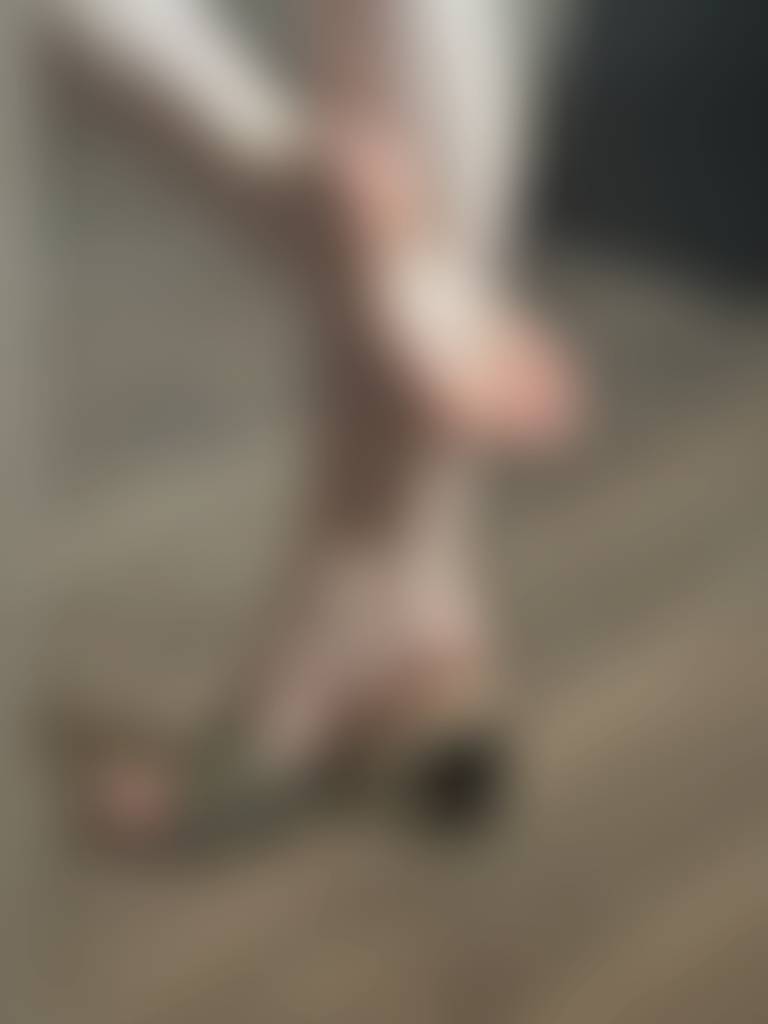 Soft soles close-up ✨ I can do custom sets like this — just let me know what you’d like 💋