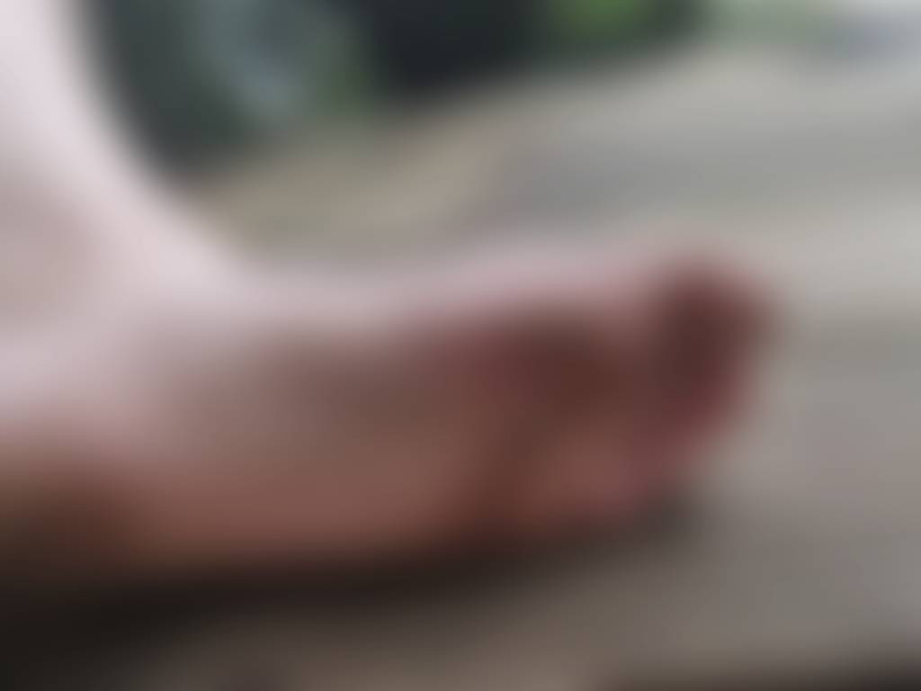 Dirty gritty feet