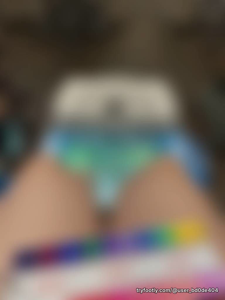 What color should I pick next ? 😋❤️🧡💛💚🩵💜🩷