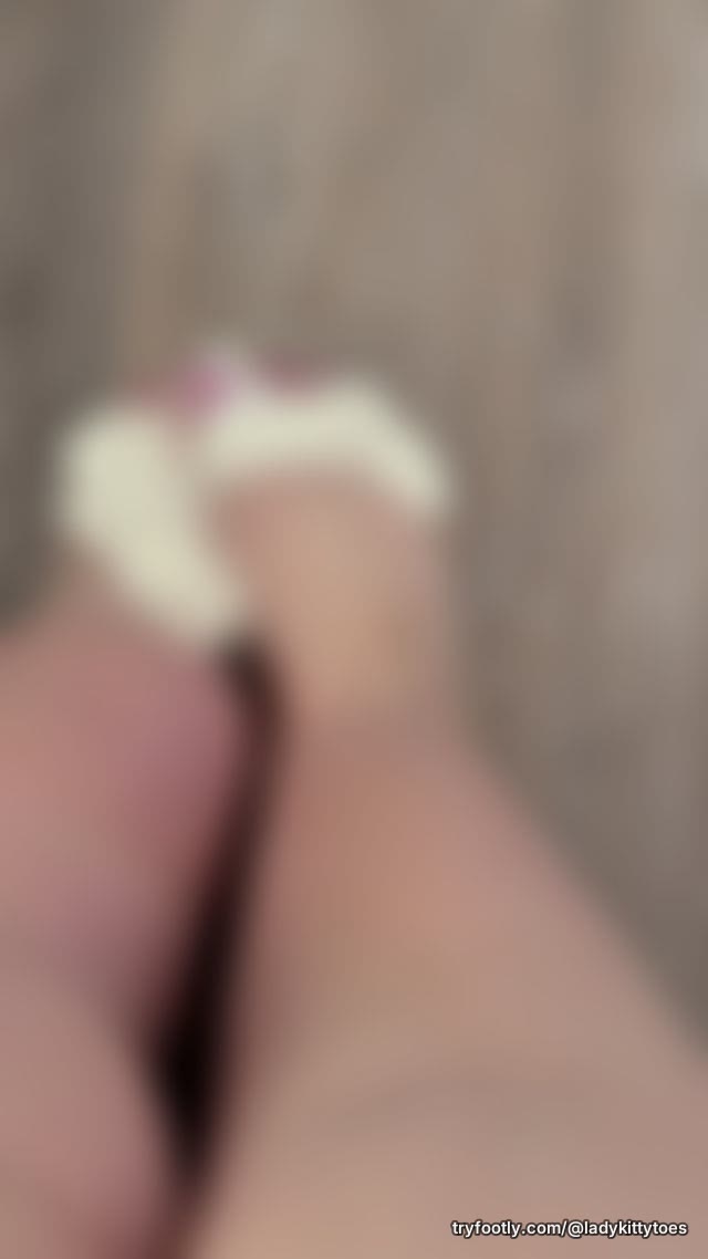 Would you lick the cream off my feet and toes?