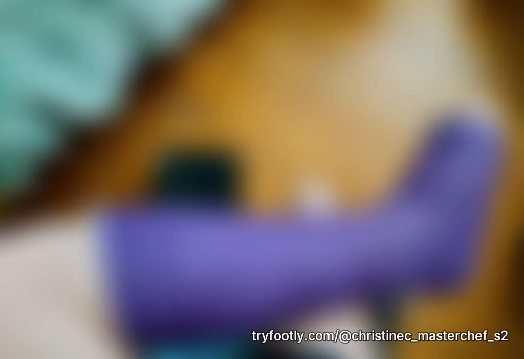 Purple cast on 🥰