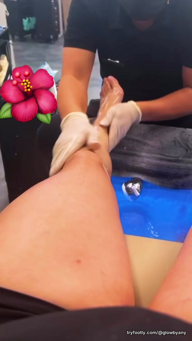 Spa, to relax. Fresh and clean 💦🦶🏻🍃