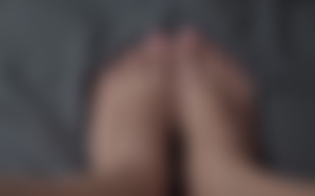 Left dripping… #cummttoes #naughty #horny #husbandsaway #needfinishingoff