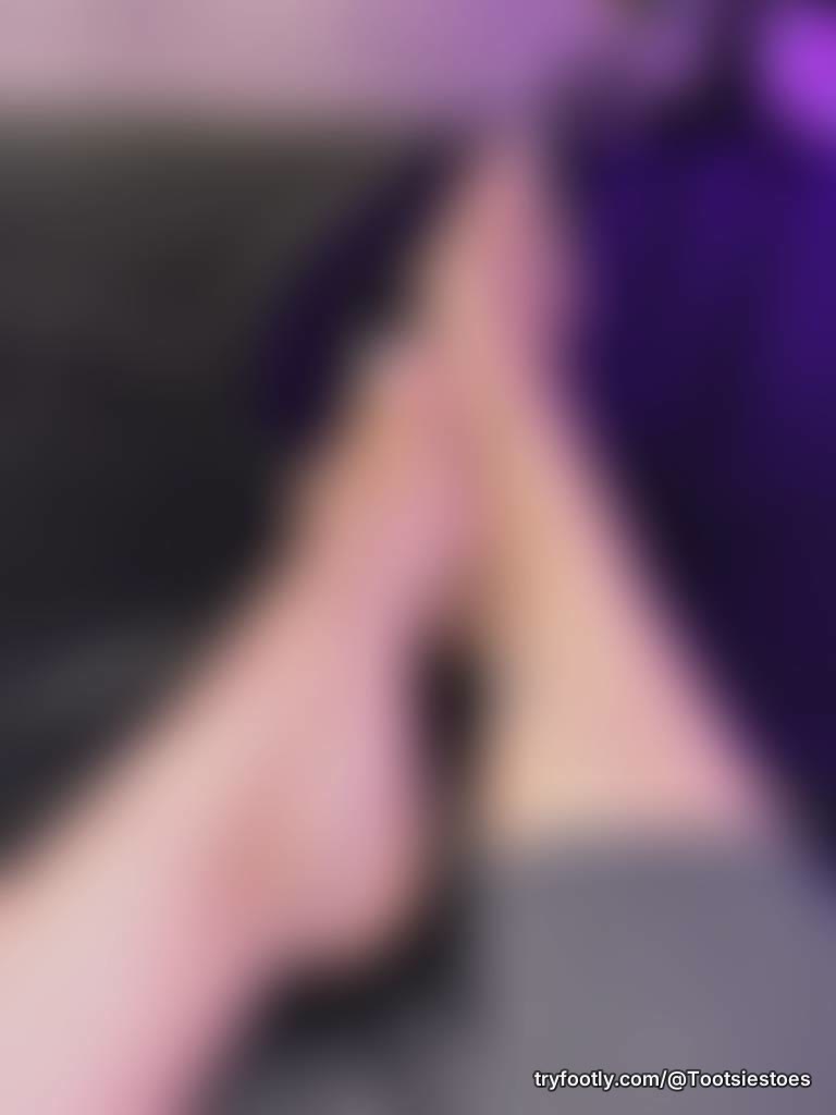 Virgin toes