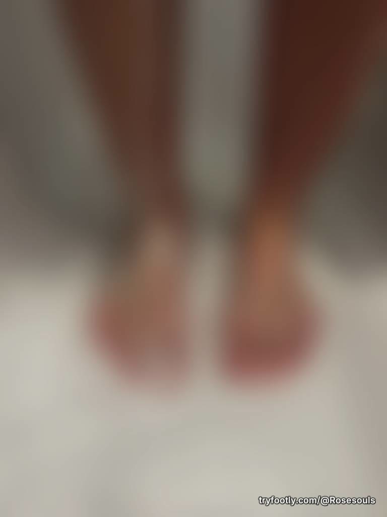 Morning from the uk ☀️❤️ Little teaser of my morning shower this morning , posting a video