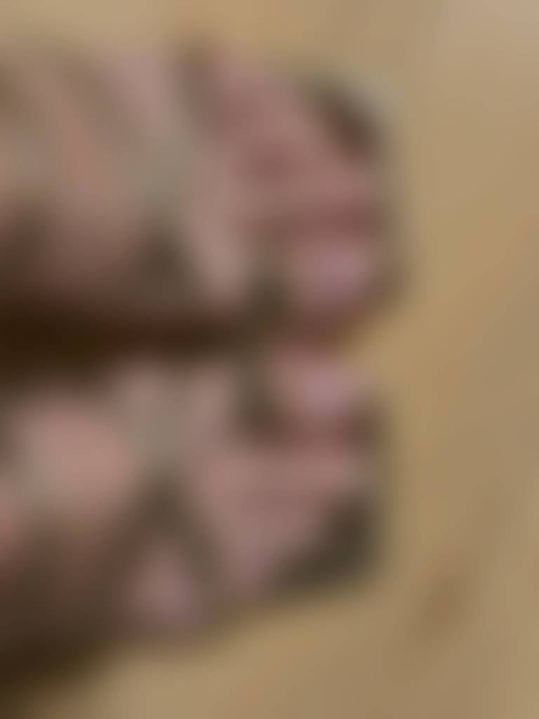 I have more heels photos coming 👠 Follow me so you don’t miss it