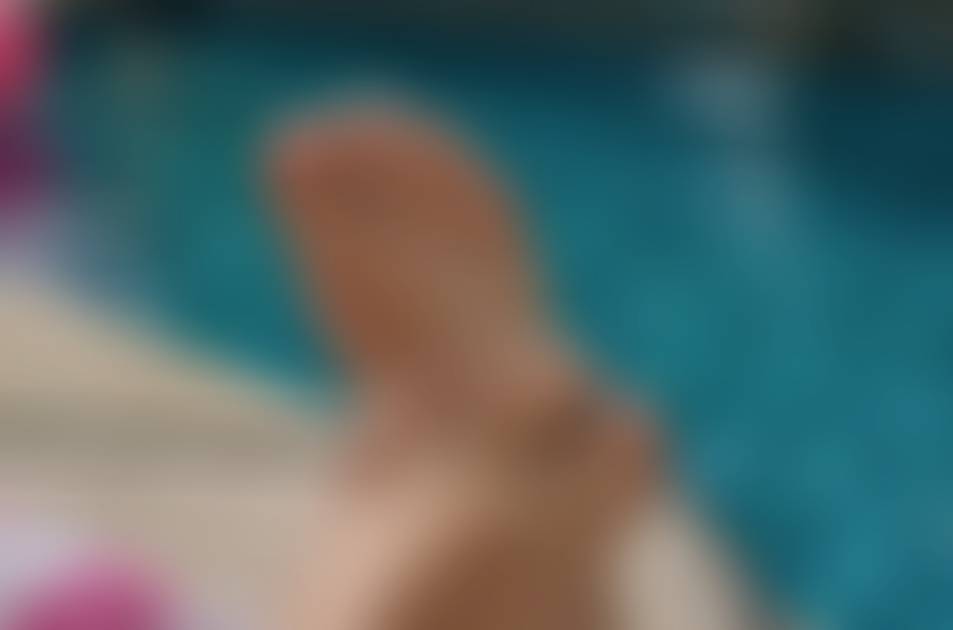 💦 🦶🏻