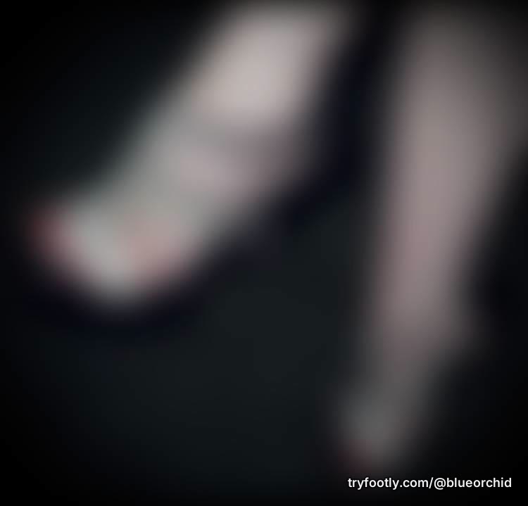 I’ve been told I have pretty feet… so I guess it’s time to put that to the test. Be honest