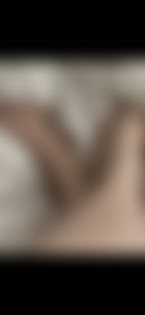 Staying in bed all day… lazy, needy, and thinking about you 🤍 Come say hi - first post fre
