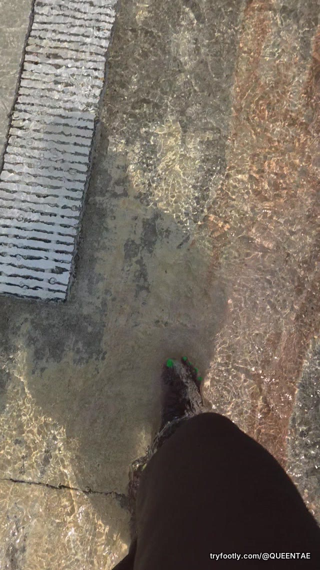 ​Making a splash, two feet at a time.