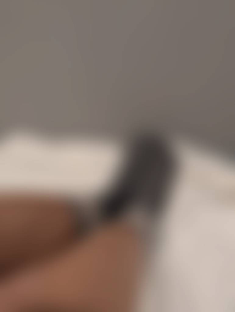 Still figuring out what I like posting… but socks are winning so far 🧦😌 DM to unlock the r