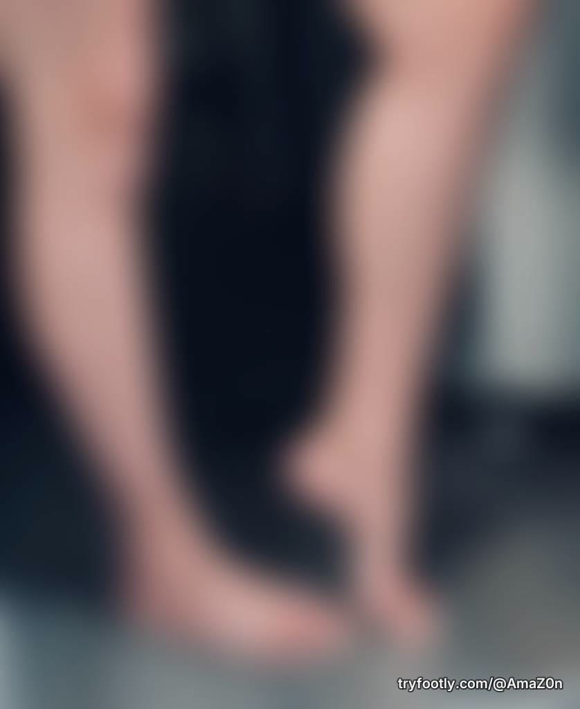 Hey there 👣💕 First post, so I thought I'd introduce the real stars of the page. Hope you e