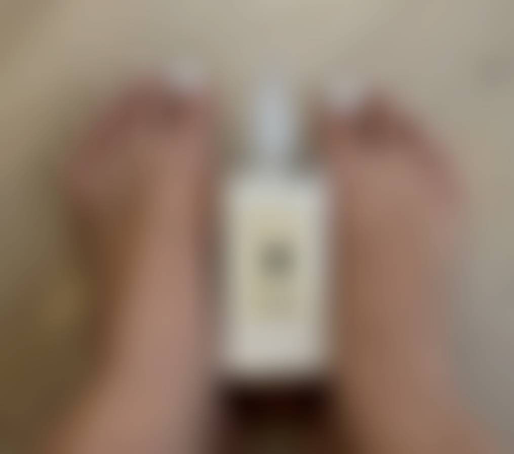 Got a little playful and switched things up… lotion wasn’t just for hands today 😏 My feet 