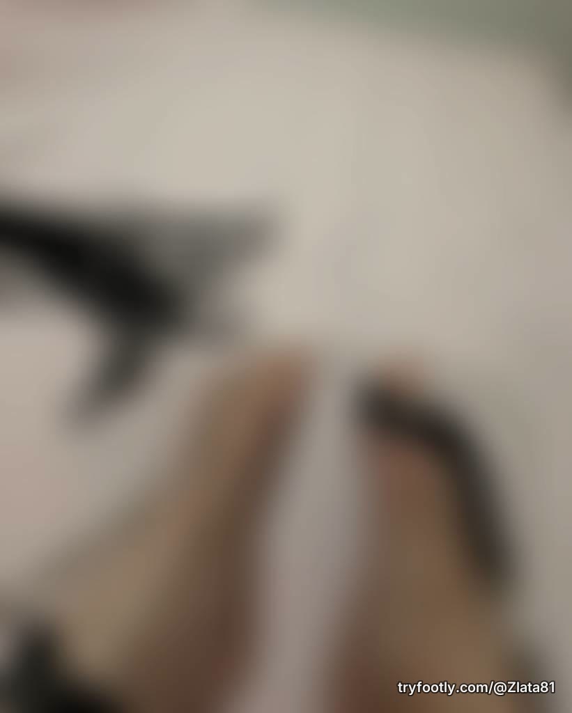 😈