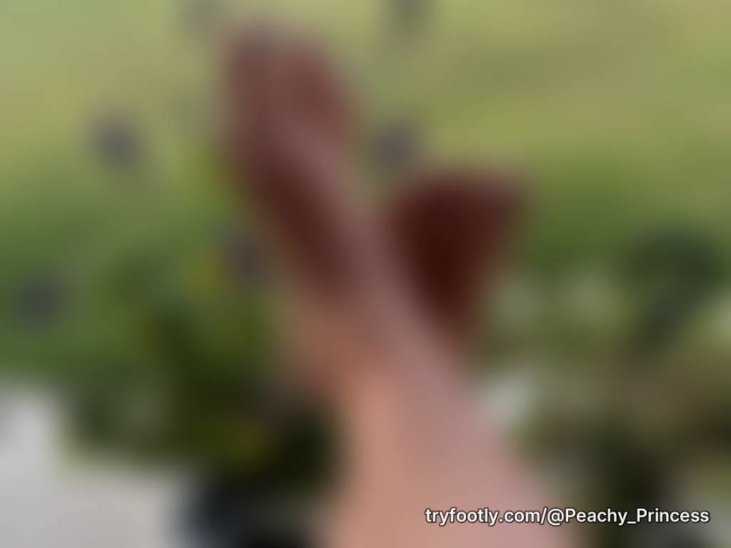 Barefoot, blooming, and blissfully unbothered. Let me know what else you would like to see