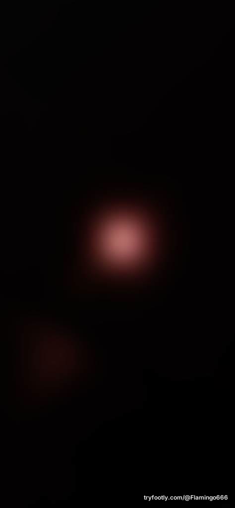 I know it’s ment toe be toes but here’s a little photo of the moon for the people that did