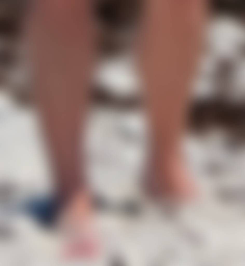 Sandy toes are best